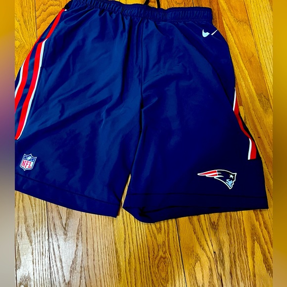 Nike Sideline Players Shorts - Picture 1 of 2